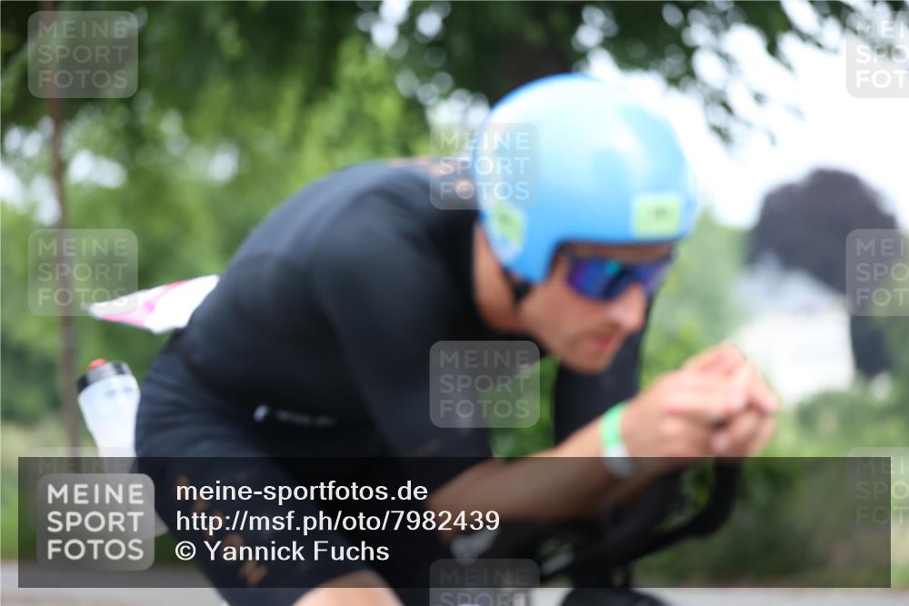 15.06.2025 - 7 Türme Triathlon Yannick Fuchs http://msf.ph/oto/7982439 15.06.2025 11:29:29 Radfahren  meine-sportfotos.de