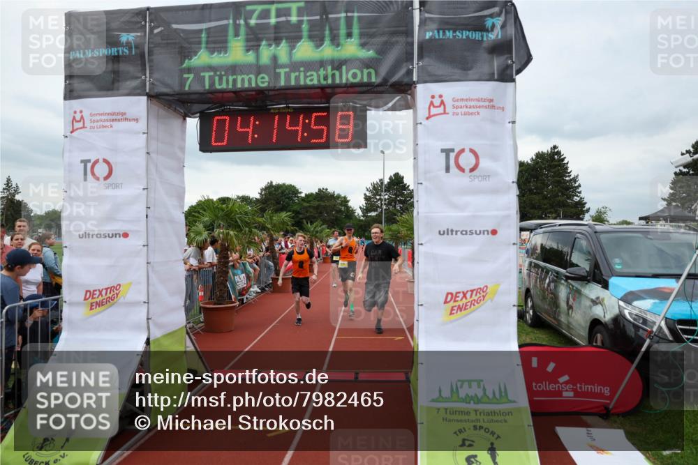 15.06.2025 - 7 Türme Triathlon Michael Strokosch http://msf.ph/oto/7982465 15.06.2025 14:14:58 Ziel 1114, 1129 meine-sportfotos.de