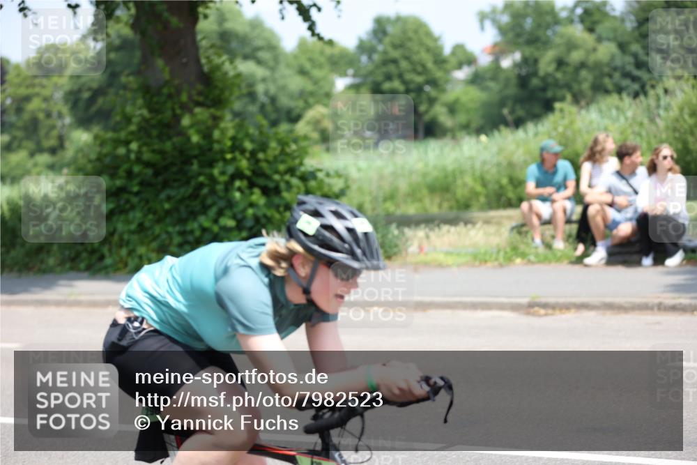 15.06.2025 - 7 Türme Triathlon Yannick Fuchs http://msf.ph/oto/7982523 15.06.2025 12:52:03 Radfahren 309, 537 meine-sportfotos.de