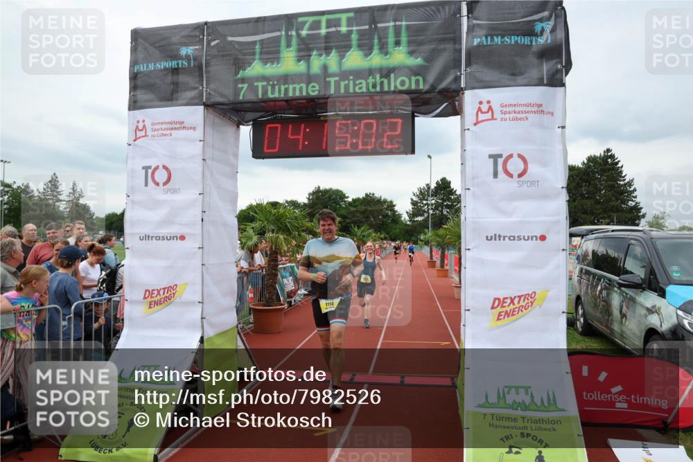15.06.2025 - 7 Türme Triathlon Michael Strokosch http://msf.ph/oto/7982526 15.06.2025 14:15:02 Ziel 1027, 1114, 1129, 1145 meine-sportfotos.de