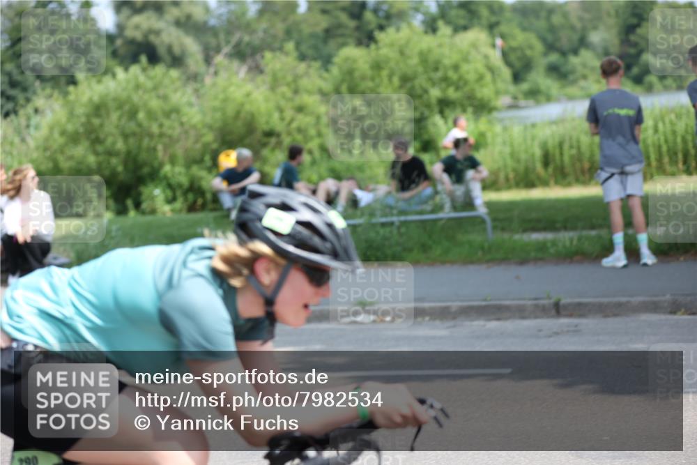 15.06.2025 - 7 Türme Triathlon Yannick Fuchs http://msf.ph/oto/7982534 15.06.2025 12:52:03 Radfahren 309, 537 meine-sportfotos.de