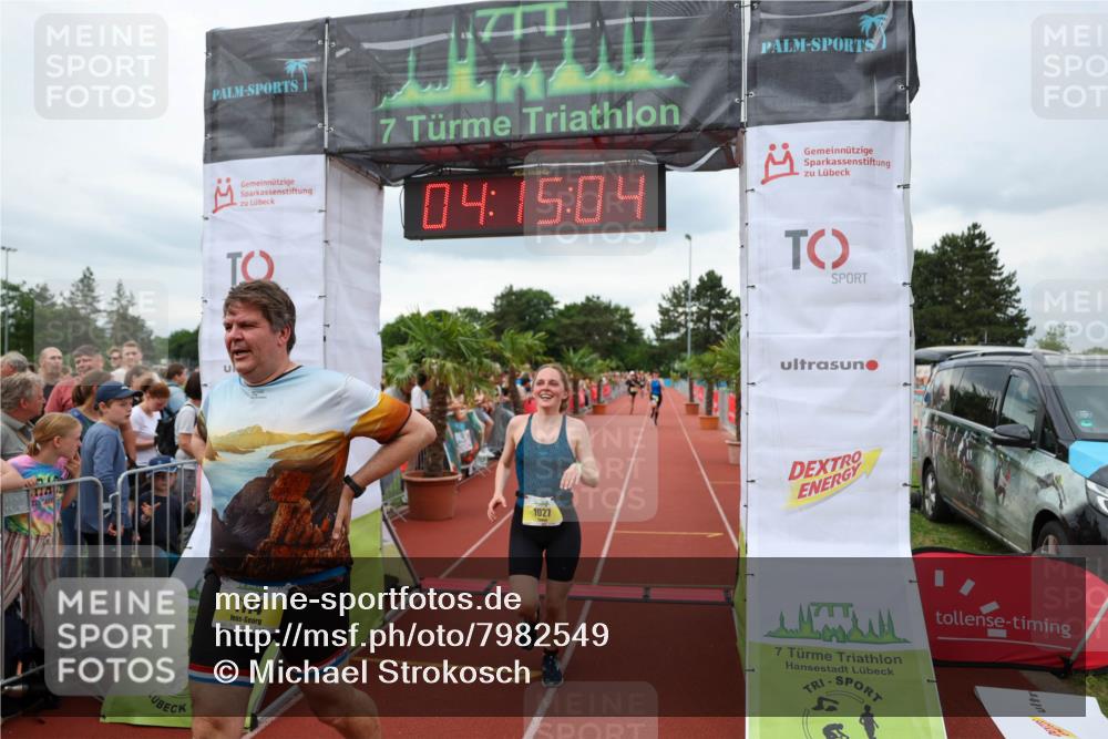 15.06.2025 - 7 Türme Triathlon Michael Strokosch http://msf.ph/oto/7982549 15.06.2025 14:15:04 Ziel 1027, 1114, 1129, 1145 meine-sportfotos.de