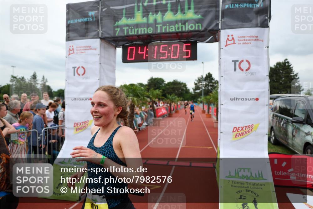 15.06.2025 - 7 Türme Triathlon Michael Strokosch http://msf.ph/oto/7982576 15.06.2025 14:15:05 Ziel 1027, 1114, 1129, 1145 meine-sportfotos.de
