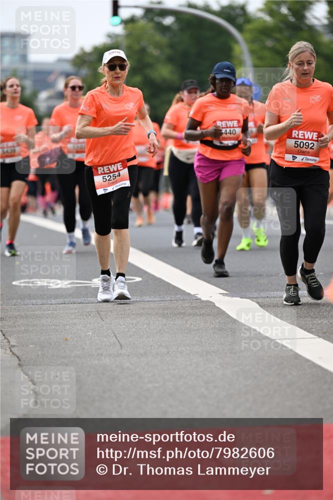 15.06.2025 - REWE Women's Run Dr. Thomas Lammeyer http://msf.ph/oto/7982606 15.06.2025 10:46:18 Laufen 5439, 5254, 440, 5092 meine-sportfotos.de