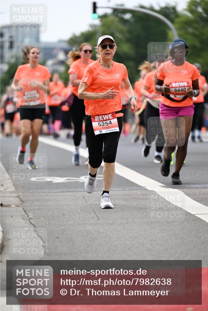 15.06.2025 - REWE Women's Run Dr. Thomas Lammeyer http://msf.ph/oto/7982638 15.06.2025 10:46:19 Laufen 5254, 5440 meine-sportfotos.de