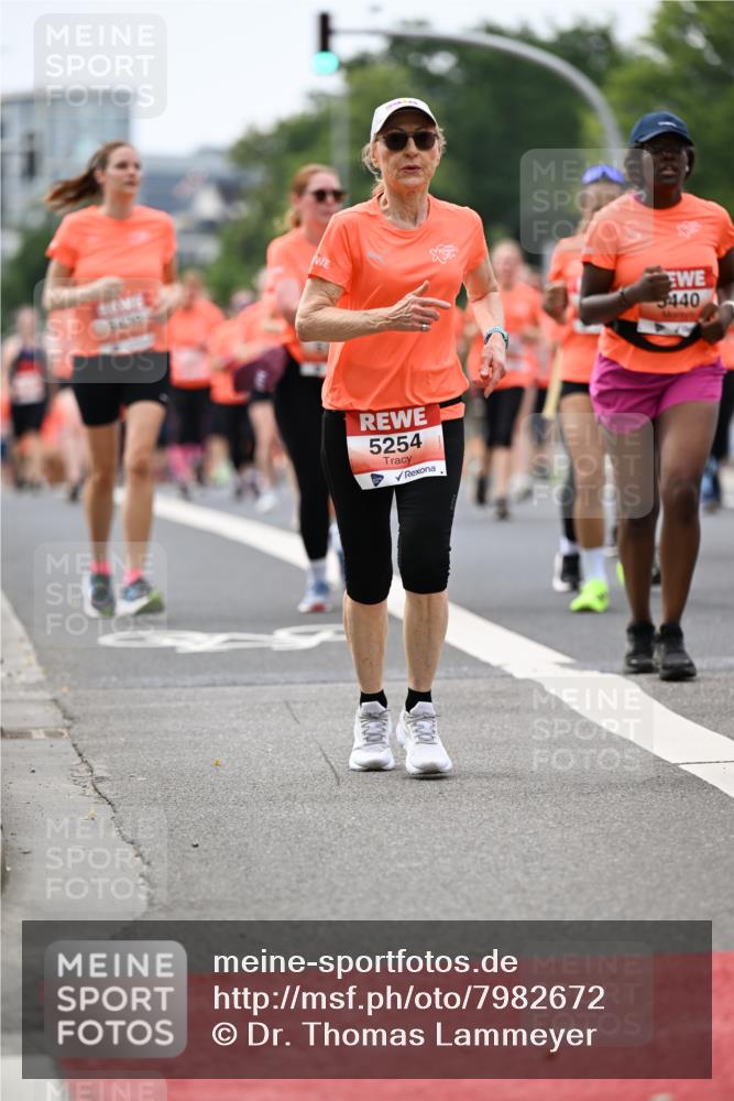15.06.2025 - REWE Women's Run Dr. Thomas Lammeyer http://msf.ph/oto/7982672 15.06.2025 10:46:20 Laufen 5254, 440 meine-sportfotos.de
