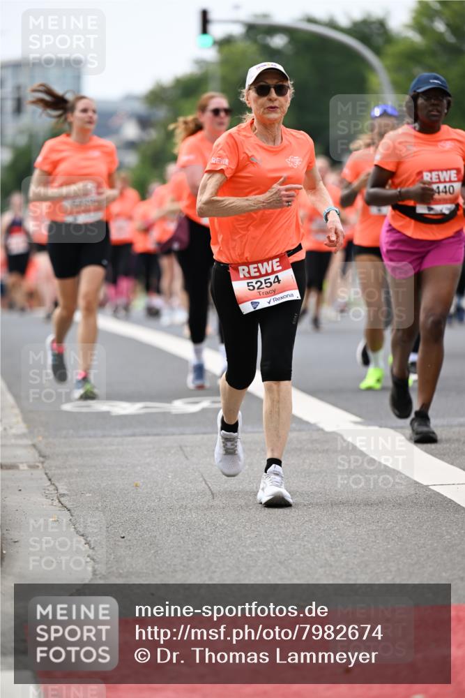 15.06.2025 - REWE Women's Run Dr. Thomas Lammeyer http://msf.ph/oto/7982674 15.06.2025 10:46:20 Laufen 440, 5254 meine-sportfotos.de
