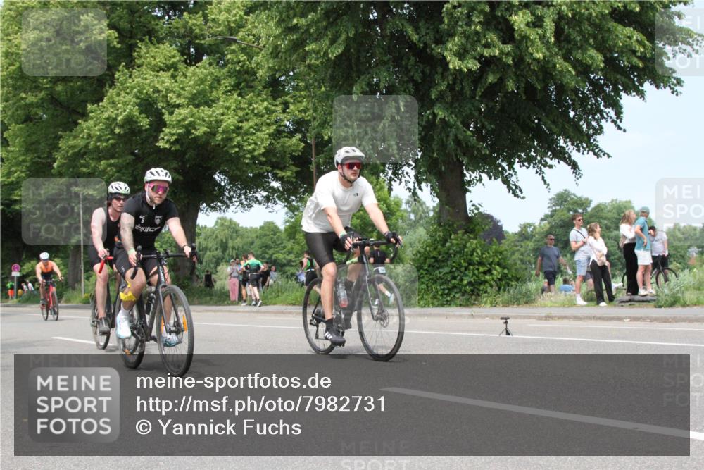 15.06.2025 - 7 Türme Triathlon Yannick Fuchs http://msf.ph/oto/7982731 15.06.2025 13:33:44 Radfahren  meine-sportfotos.de
