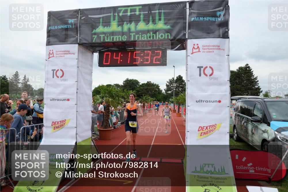 15.06.2025 - 7 Türme Triathlon Michael Strokosch http://msf.ph/oto/7982814 15.06.2025 14:15:32 Ziel 747, 976, 1018, 1076 meine-sportfotos.de