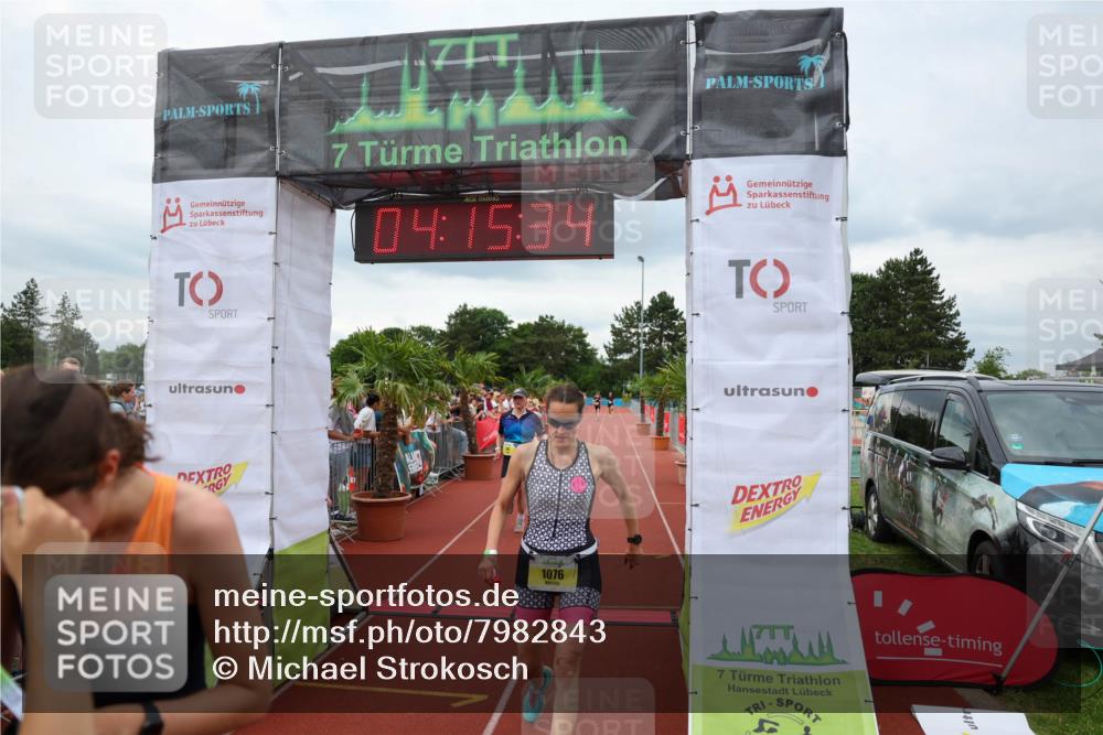15.06.2025 - 7 Türme Triathlon Michael Strokosch http://msf.ph/oto/7982843 15.06.2025 14:15:34 Ziel 747, 976, 1018, 1076 meine-sportfotos.de