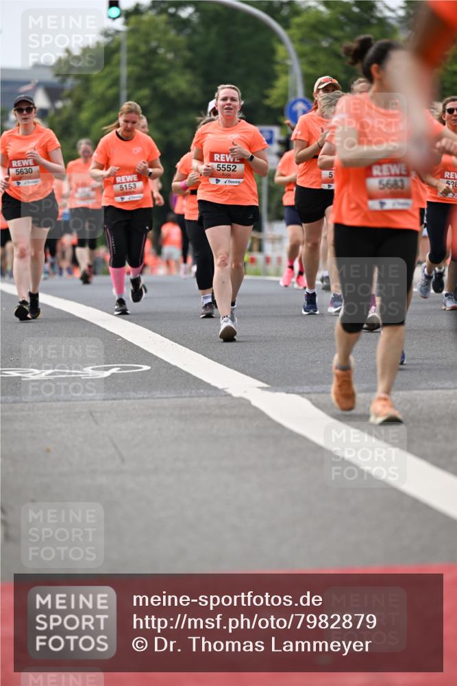 15.06.2025 - REWE Women's Run Dr. Thomas Lammeyer http://msf.ph/oto/7982879 15.06.2025 10:46:27 Laufen 5630, 5552, 5153, 5, 5683, 528 meine-sportfotos.de