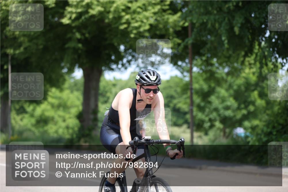 15.06.2025 - 7 Türme Triathlon Yannick Fuchs http://msf.ph/oto/7982894 15.06.2025 12:52:41 Radfahren 570 meine-sportfotos.de