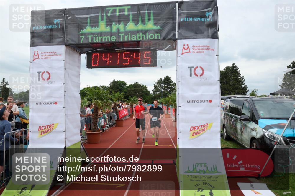 15.06.2025 - 7 Türme Triathlon Michael Strokosch http://msf.ph/oto/7982899 15.06.2025 14:15:45 Ziel 644, 1137 meine-sportfotos.de