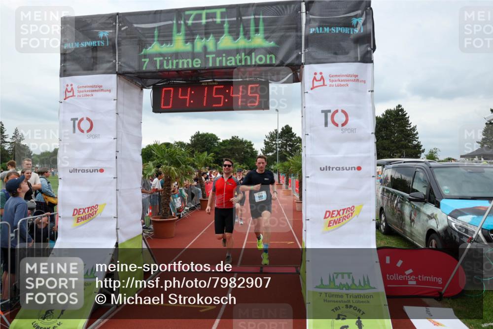 15.06.2025 - 7 Türme Triathlon Michael Strokosch http://msf.ph/oto/7982907 15.06.2025 14:15:45 Ziel 644, 1137 meine-sportfotos.de
