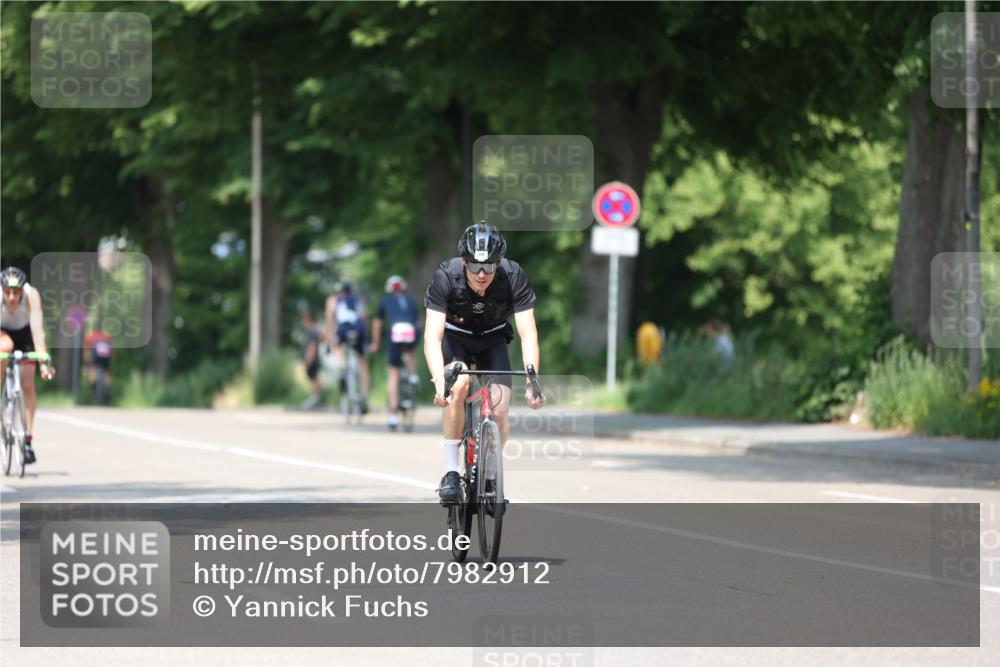 15.06.2025 - 7 Türme Triathlon Yannick Fuchs http://msf.ph/oto/7982912 15.06.2025 12:52:44 Radfahren 570 meine-sportfotos.de
