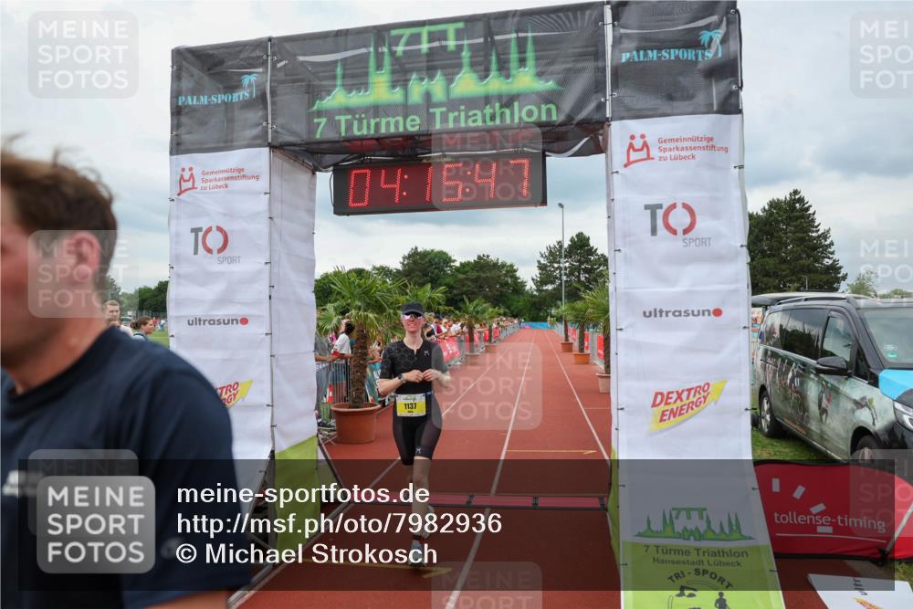 15.06.2025 - 7 Türme Triathlon Michael Strokosch http://msf.ph/oto/7982936 15.06.2025 14:15:47 Ziel 644, 1137 meine-sportfotos.de
