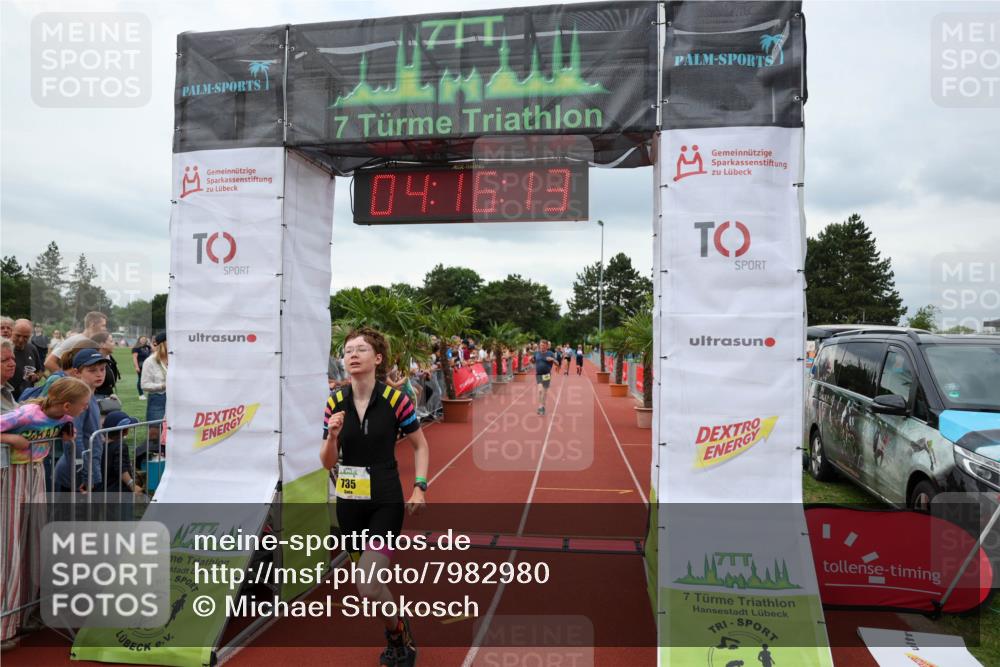 15.06.2025 - 7 Türme Triathlon Michael Strokosch http://msf.ph/oto/7982980 15.06.2025 14:16:13 Ziel 735, 1005 meine-sportfotos.de