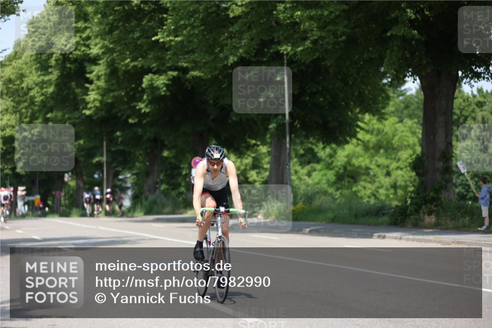 15.06.2025 - 7 Türme Triathlon Yannick Fuchs http://msf.ph/oto/7982990 15.06.2025 12:52:47 Radfahren 631 meine-sportfotos.de