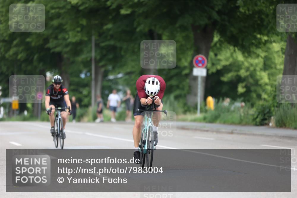 15.06.2025 - 7 Türme Triathlon Yannick Fuchs http://msf.ph/oto/7983004 15.06.2025 11:34:13 Radfahren 297, 334 meine-sportfotos.de