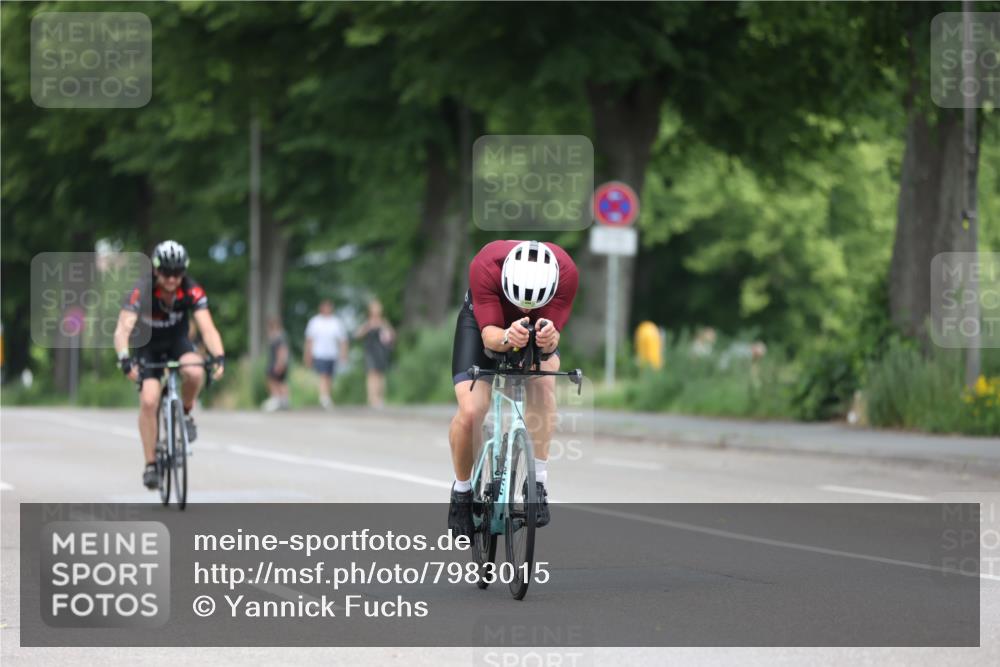 15.06.2025 - 7 Türme Triathlon Yannick Fuchs http://msf.ph/oto/7983015 15.06.2025 11:34:13 Radfahren 297, 334 meine-sportfotos.de