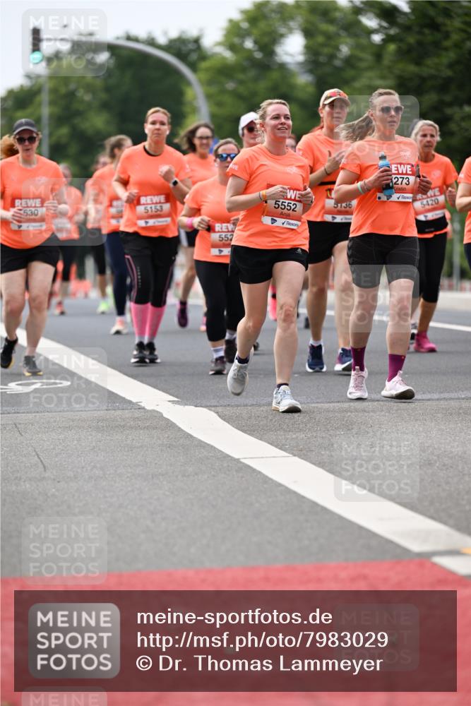 15.06.2025 - REWE Women's Run Dr. Thomas Lammeyer http://msf.ph/oto/7983029 15.06.2025 10:46:29 Laufen 5153, 5552, 5136, 530, 552, 273, 5420 meine-sportfotos.de