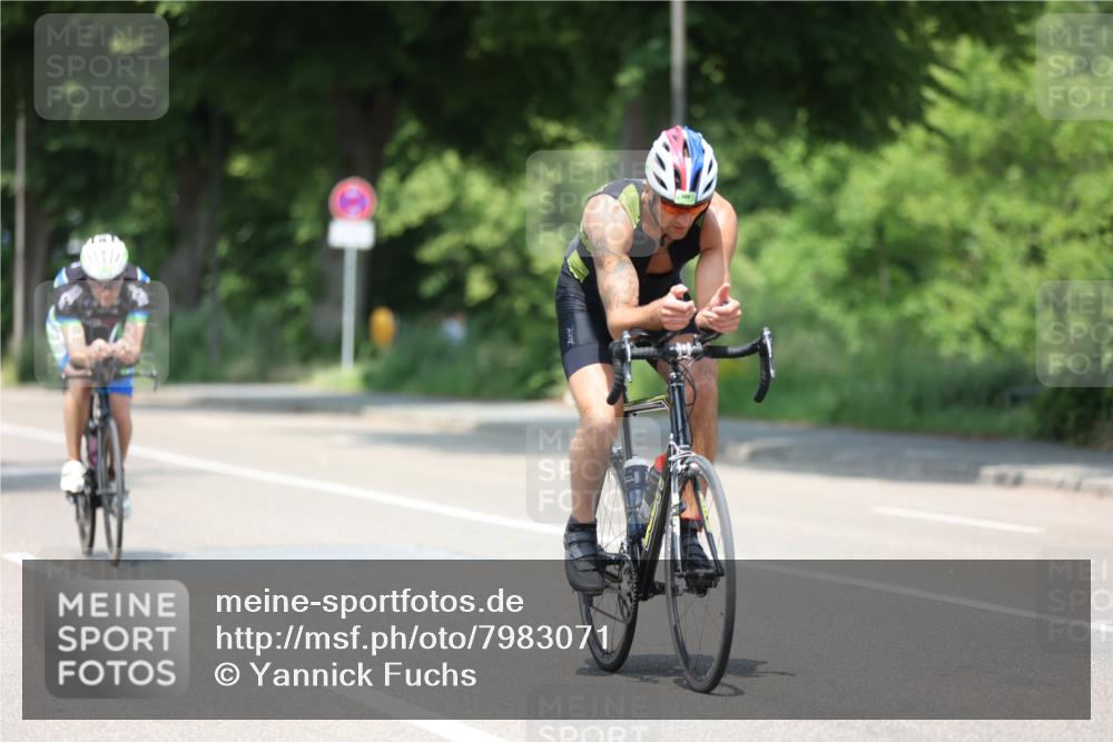 15.06.2025 - 7 Türme Triathlon Yannick Fuchs http://msf.ph/oto/7983071 15.06.2025 12:52:53 Radfahren 241, 631, 653 meine-sportfotos.de