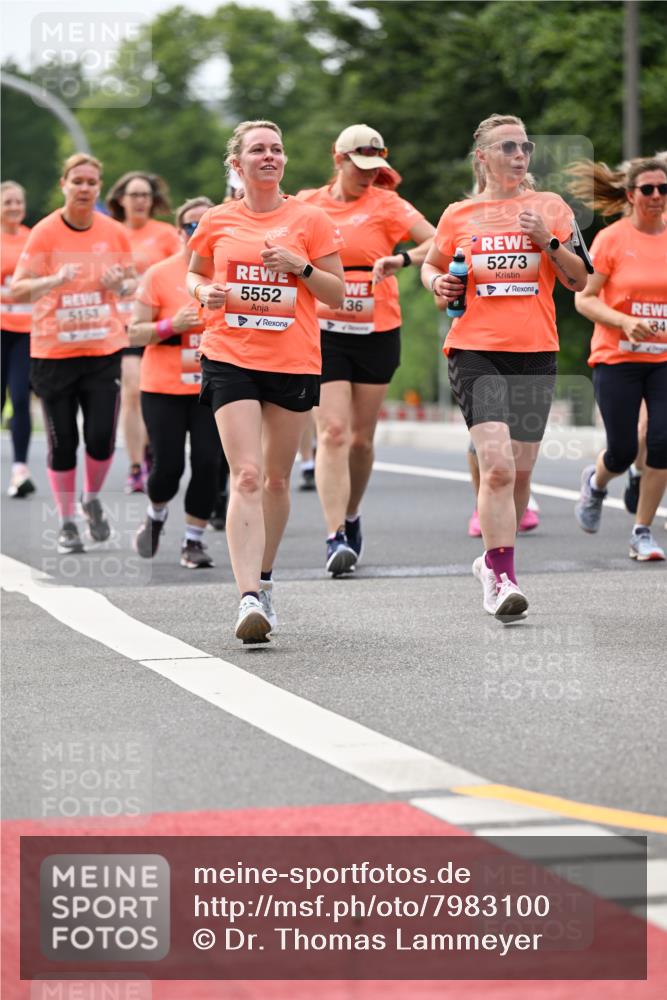15.06.2025 - REWE Women's Run Dr. Thomas Lammeyer http://msf.ph/oto/7983100 15.06.2025 10:46:30 Laufen 5552, 36, 5153, 5273, 84 meine-sportfotos.de
