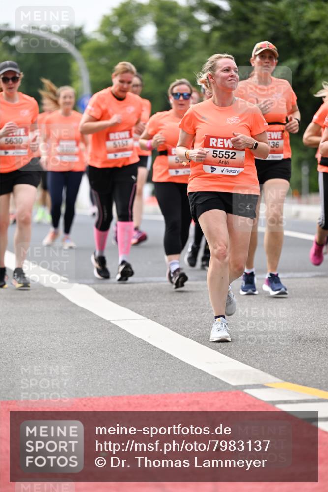 15.06.2025 - REWE Women's Run Dr. Thomas Lammeyer http://msf.ph/oto/7983137 15.06.2025 10:46:31 Laufen 3, 5630, 5158, 5552, 136 meine-sportfotos.de