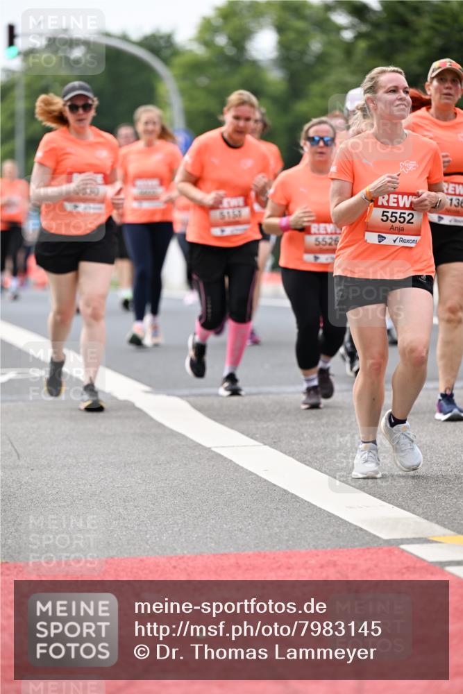 15.06.2025 - REWE Women's Run Dr. Thomas Lammeyer http://msf.ph/oto/7983145 15.06.2025 10:46:31 Laufen 5158, 5526, 5552, 136 meine-sportfotos.de