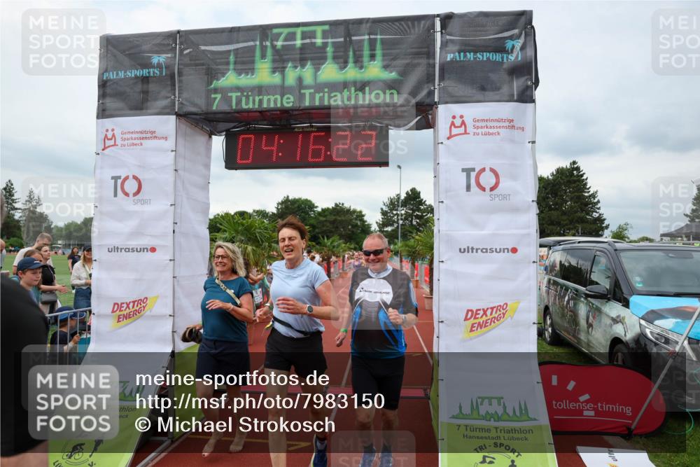 15.06.2025 - 7 Türme Triathlon Michael Strokosch http://msf.ph/oto/7983150 15.06.2025 14:16:22 Ziel 834, 959, 980, 1005 meine-sportfotos.de