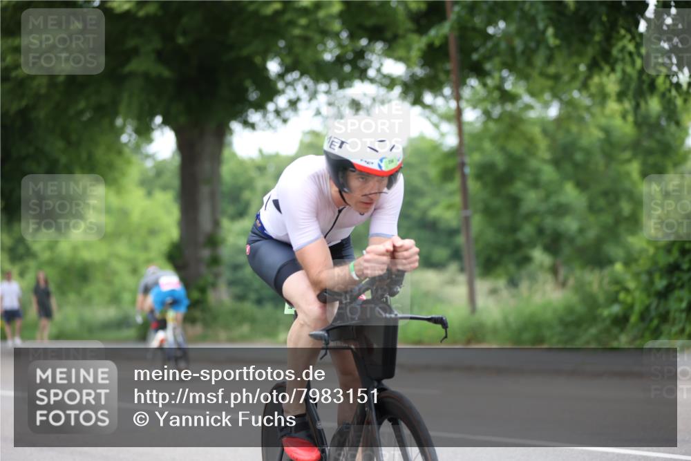 15.06.2025 - 7 Türme Triathlon Yannick Fuchs http://msf.ph/oto/7983151 15.06.2025 11:34:48 Radfahren 224, 250 meine-sportfotos.de