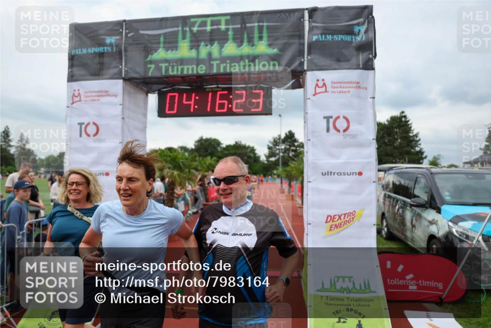15.06.2025 - 7 Türme Triathlon Michael Strokosch http://msf.ph/oto/7983164 15.06.2025 14:16:22 Ziel 834, 959, 980, 1005 meine-sportfotos.de