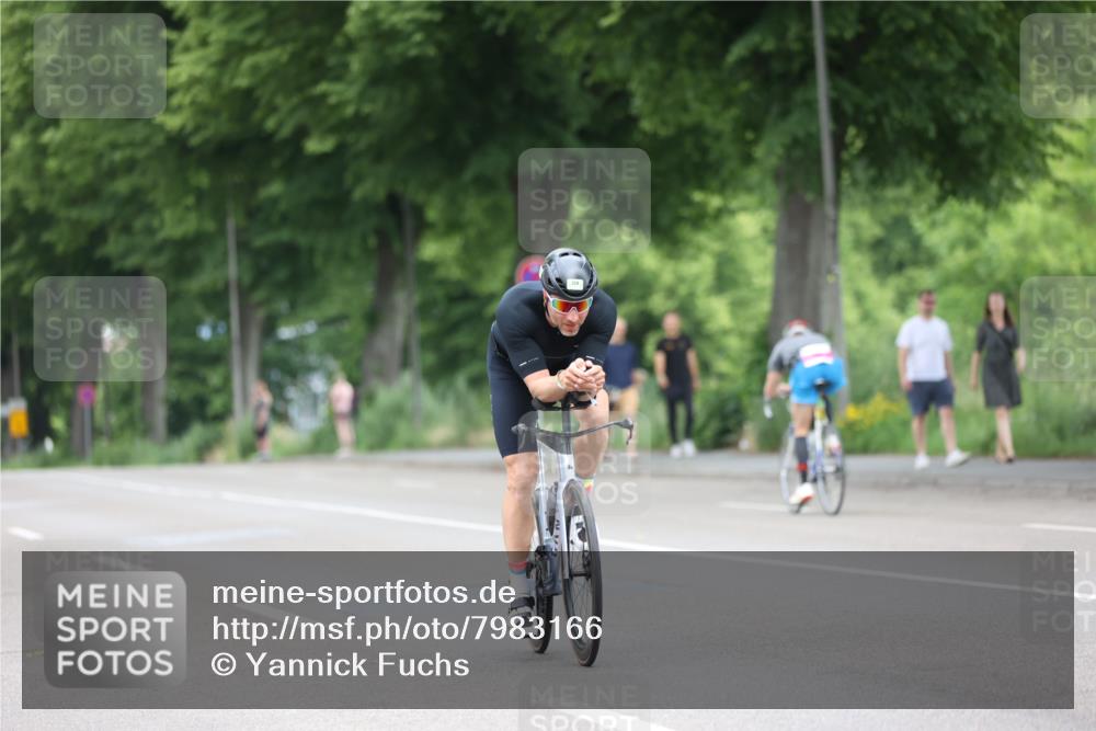 15.06.2025 - 7 Türme Triathlon Yannick Fuchs http://msf.ph/oto/7983166 15.06.2025 11:34:50 Radfahren 224, 250 meine-sportfotos.de
