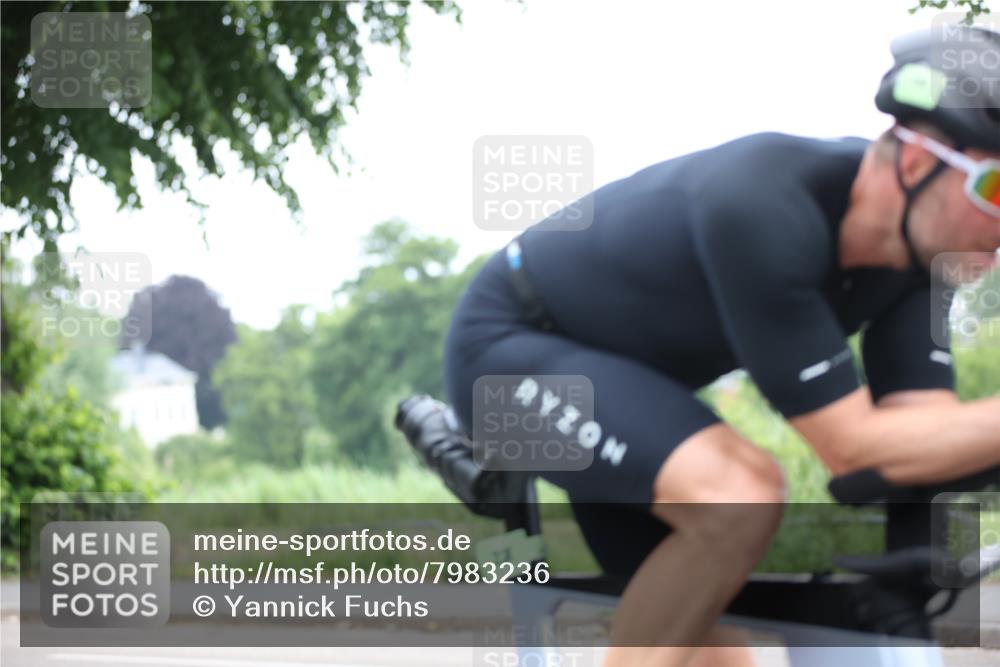 15.06.2025 - 7 Türme Triathlon Yannick Fuchs http://msf.ph/oto/7983236 15.06.2025 11:34:51 Radfahren 224, 250 meine-sportfotos.de