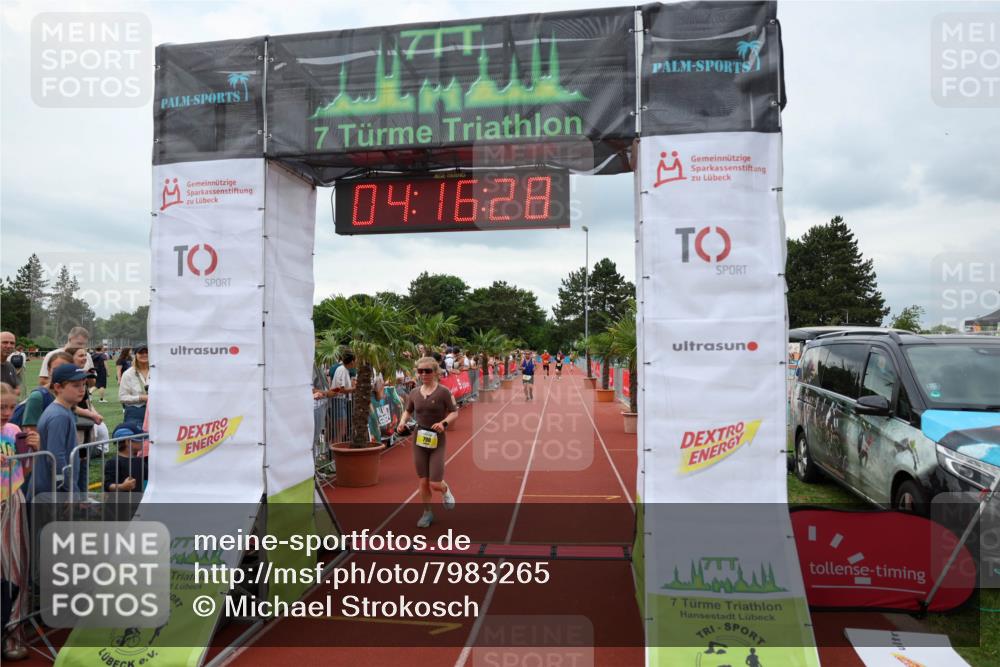 15.06.2025 - 7 Türme Triathlon Michael Strokosch http://msf.ph/oto/7983265 15.06.2025 14:16:28 Ziel 790, 959, 980 meine-sportfotos.de