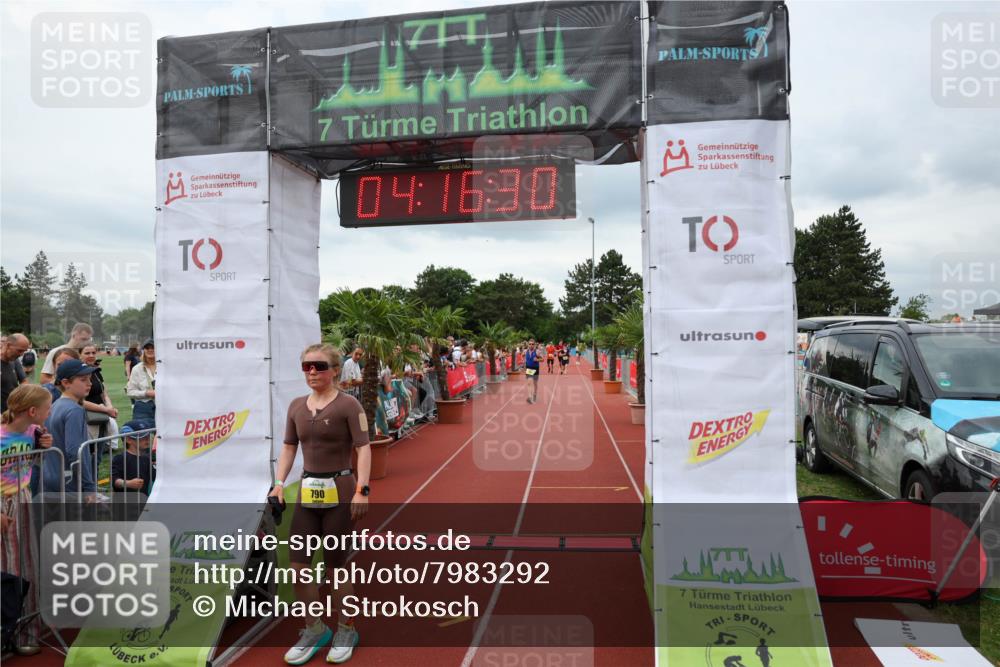15.06.2025 - 7 Türme Triathlon Michael Strokosch http://msf.ph/oto/7983292 15.06.2025 14:16:29 Ziel 790, 980, 1065 meine-sportfotos.de