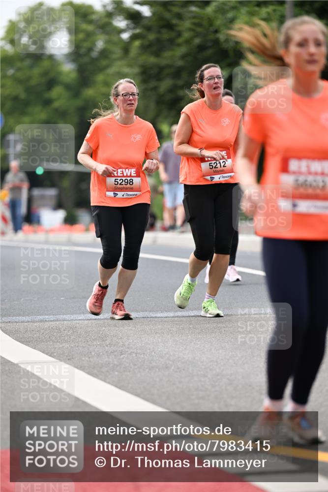 15.06.2025 - REWE Women's Run Dr. Thomas Lammeyer http://msf.ph/oto/7983415 15.06.2025 10:46:38 Laufen 5298, 5212 meine-sportfotos.de