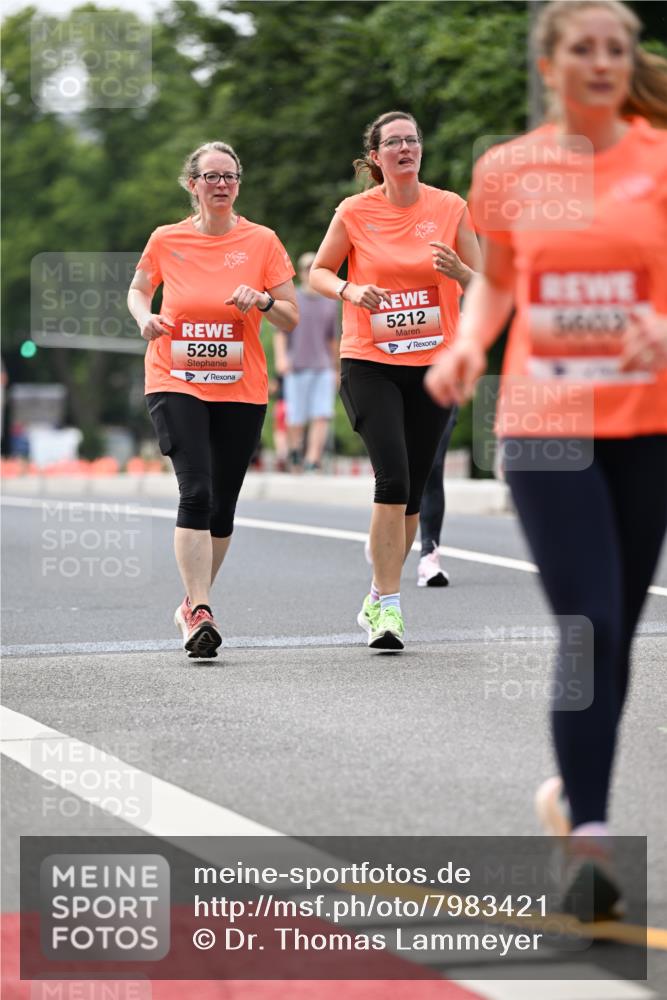 15.06.2025 - REWE Women's Run Dr. Thomas Lammeyer http://msf.ph/oto/7983421 15.06.2025 10:46:38 Laufen 5298, 5212 meine-sportfotos.de