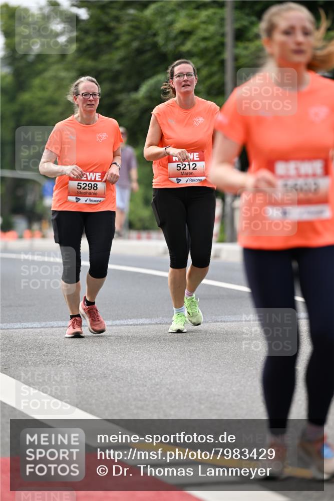 15.06.2025 - REWE Women's Run Dr. Thomas Lammeyer http://msf.ph/oto/7983429 15.06.2025 10:46:38 Laufen 5298, 5212 meine-sportfotos.de