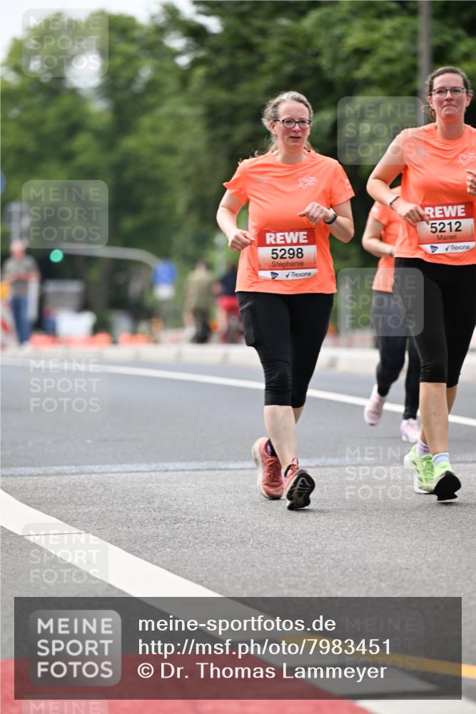 15.06.2025 - REWE Women's Run Dr. Thomas Lammeyer http://msf.ph/oto/7983451 15.06.2025 10:46:39 Laufen 5298, 5212 meine-sportfotos.de