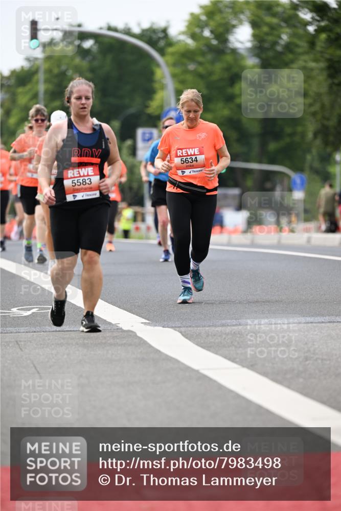 15.06.2025 - REWE Women's Run Dr. Thomas Lammeyer http://msf.ph/oto/7983498 15.06.2025 10:46:40 Laufen 5583, 13, 5634 meine-sportfotos.de