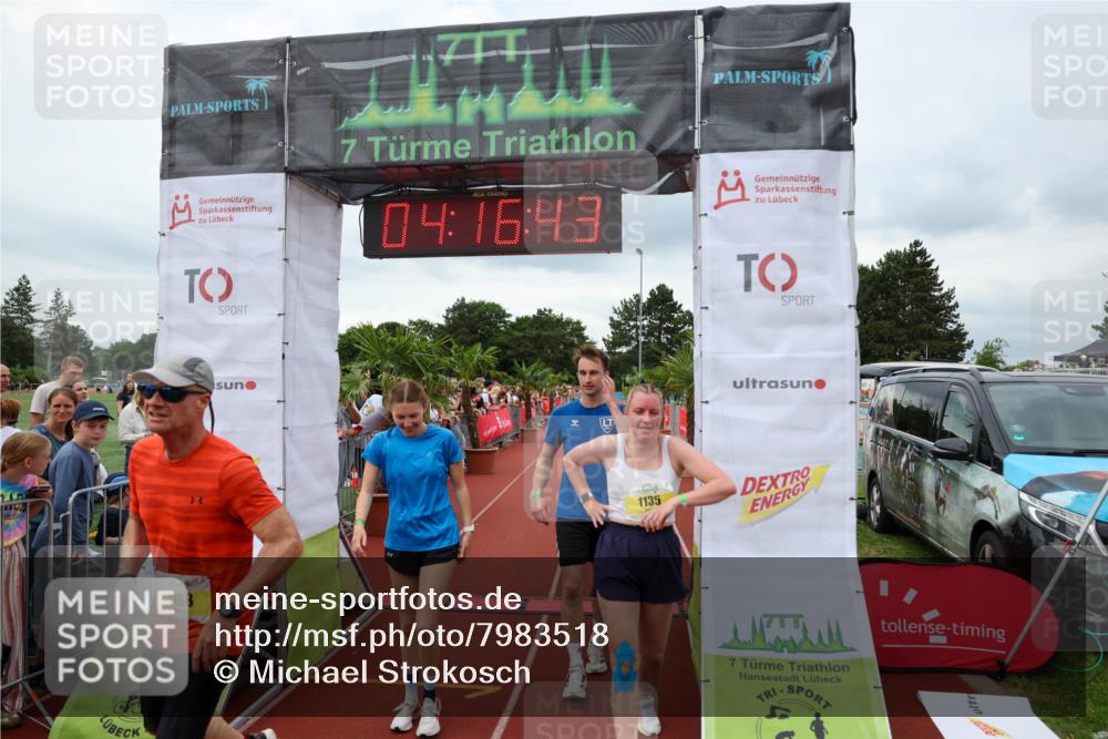 15.06.2025 - 7 Türme Triathlon Michael Strokosch http://msf.ph/oto/7983518 15.06.2025 14:16:43 Ziel 795, 966, 1096, 1135, 1168 meine-sportfotos.de