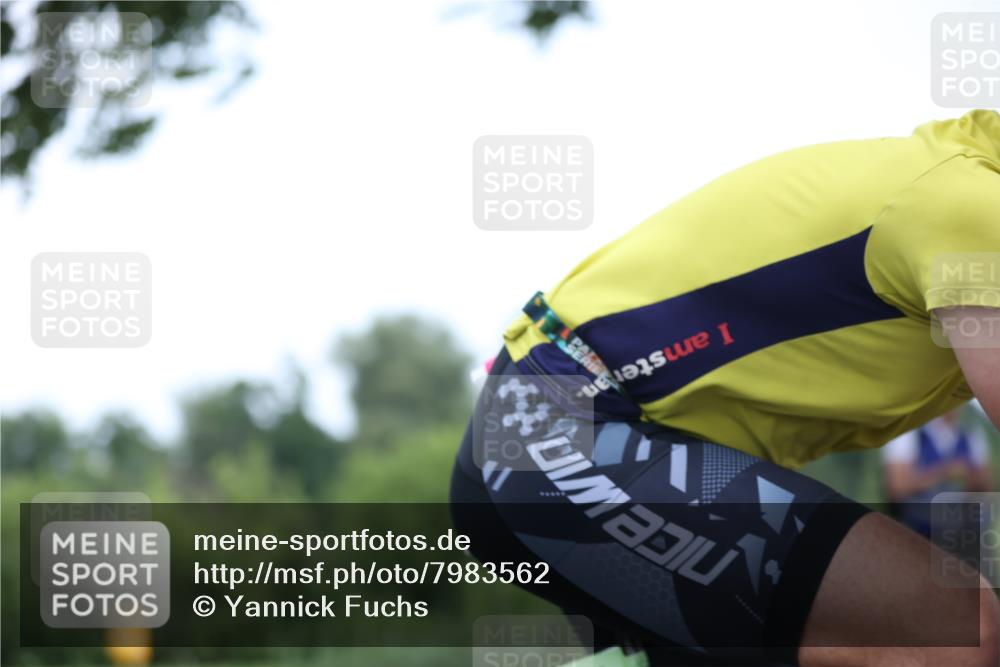15.06.2025 - 7 Türme Triathlon Yannick Fuchs http://msf.ph/oto/7983562 15.06.2025 11:36:19 Radfahren 304, 307 meine-sportfotos.de