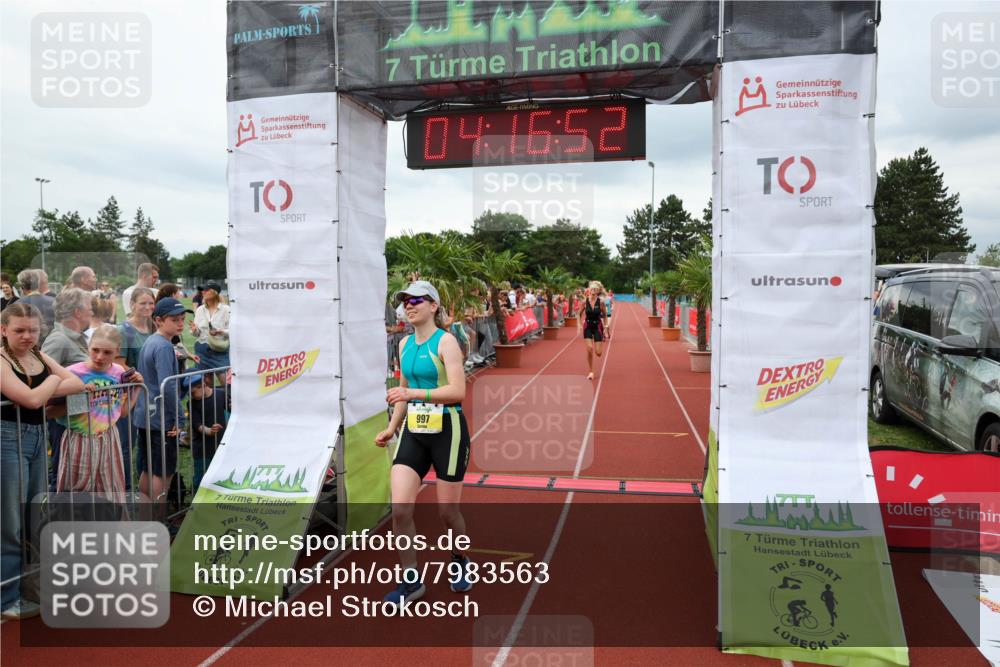 15.06.2025 - 7 Türme Triathlon Michael Strokosch http://msf.ph/oto/7983563 15.06.2025 14:16:51 Ziel 788, 997, 1096, 1176 meine-sportfotos.de