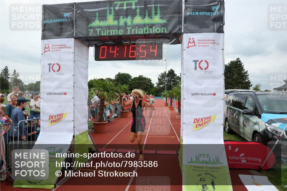 15.06.2025 - 7 Türme Triathlon Michael Strokosch http://msf.ph/oto/7983586 15.06.2025 14:16:53 Ziel 580, 788, 997, 1096, 1176 meine-sportfotos.de