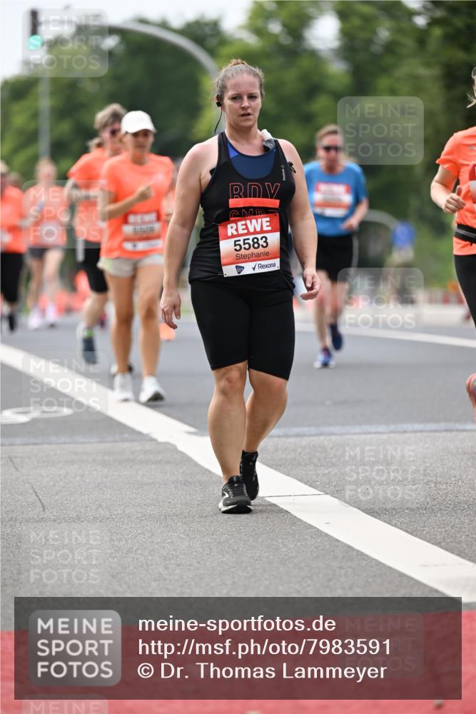 15.06.2025 - REWE Women's Run Dr. Thomas Lammeyer http://msf.ph/oto/7983591 15.06.2025 10:46:43 Laufen 5583 meine-sportfotos.de
