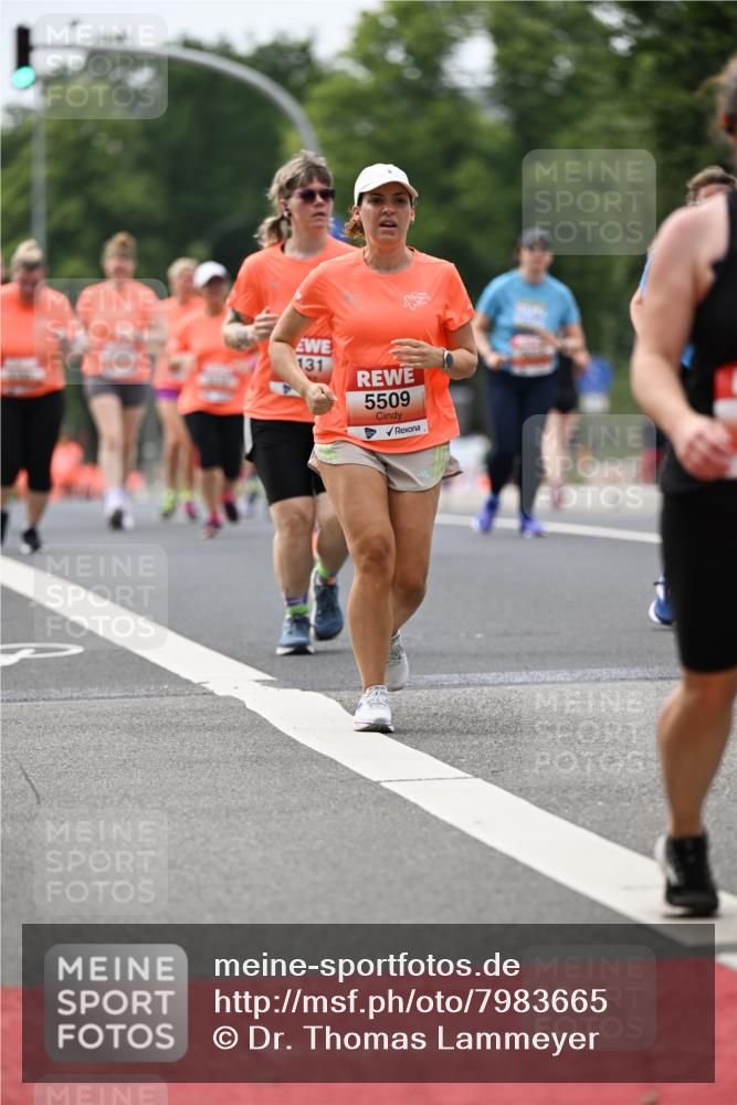 15.06.2025 - REWE Women's Run Dr. Thomas Lammeyer http://msf.ph/oto/7983665 15.06.2025 10:46:45 Laufen 5, 131, 5509 meine-sportfotos.de