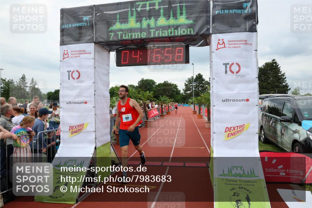 15.06.2025 - 7 Türme Triathlon Michael Strokosch http://msf.ph/oto/7983683 15.06.2025 14:16:58 Ziel 580, 788, 997, 1176 meine-sportfotos.de