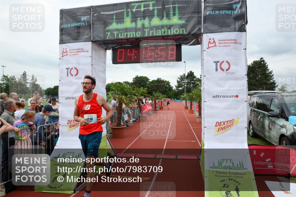 15.06.2025 - 7 Türme Triathlon Michael Strokosch http://msf.ph/oto/7983709 15.06.2025 14:16:58 Ziel 580, 788, 997, 1176 meine-sportfotos.de
