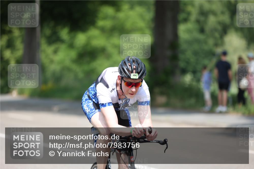 15.06.2025 - 7 Türme Triathlon Yannick Fuchs http://msf.ph/oto/7983756 15.06.2025 12:53:41 Radfahren 309, 622, 634 meine-sportfotos.de